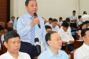 Hội đồng nhân dân TPHCM khai mạc kỳ họp thứ 2: Chuyển đổi phương thức đầu tư, không phải từ bỏ mục tiêu, mà là thay đổi cách làm