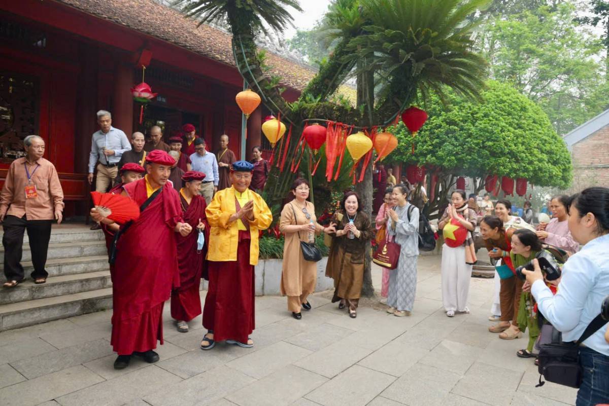 Đức Gyalwang Drukpa lần đầu thăm Đền Hùng: Dấu ấn tâm linh mùa Giỗ Tổ