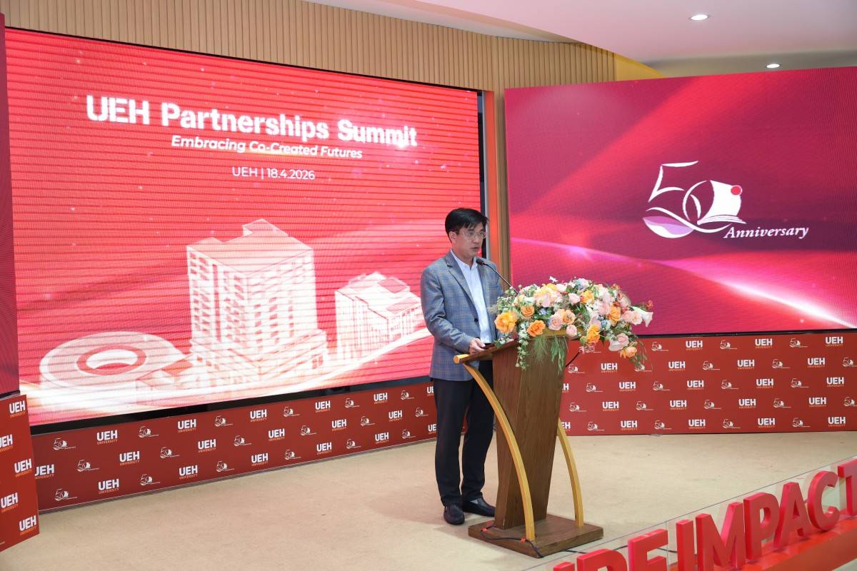 Sở Khoa học Công nghệ TP.HCM mong muốn UEH đồng kiến tạo nghiên cứu dữ liệu chuyên sâu