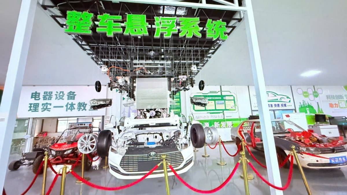 Hợp tác Đào tạo - Hướng nghiệp Việt - Trung Xây dựng chuỗi giá trị khép kín từ đào tạo nâng cao tay nghề đến cung ứng nguồn nhân lực chất lượng cao