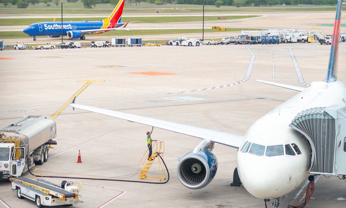 Ứng phó rủi ro năng lượng, Cục Hàng không Việt Nam đề nghị Trung Quốc hỗ trợ nhiên liệu bay