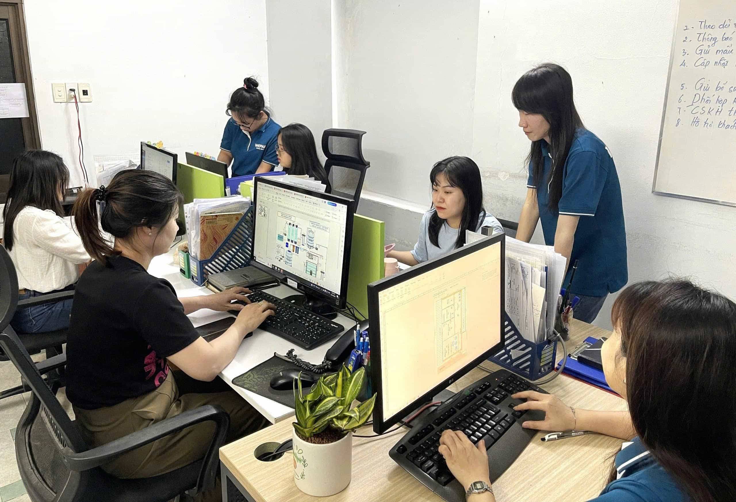 70–80% sinh viên có việc làm sau tốt nghiệp: Thành công thật hay chỉ là bề nổi?