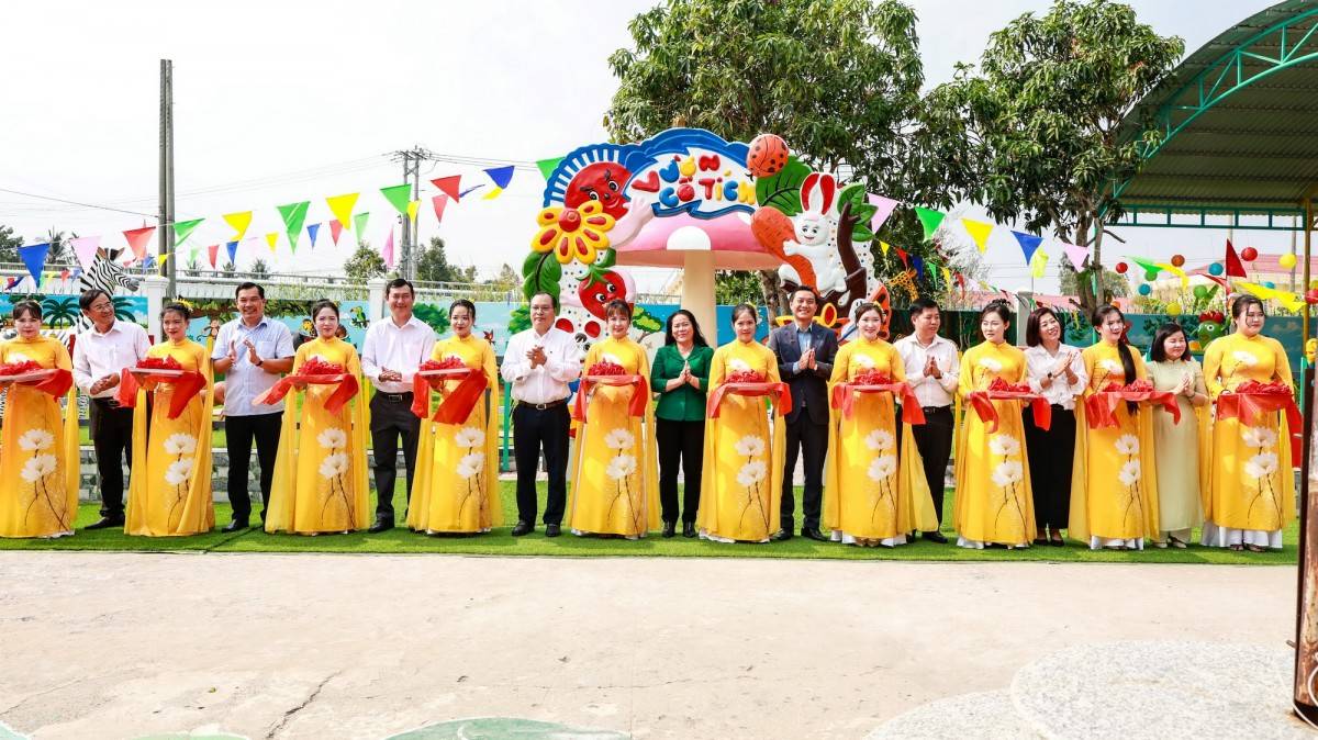 Amway Việt Nam,hoạt động cộng đồng Amway,sân chơi trẻ em Cần Thơ,an sinh xã hội miền Tây,Đồng bằng sông Cửu Long 3