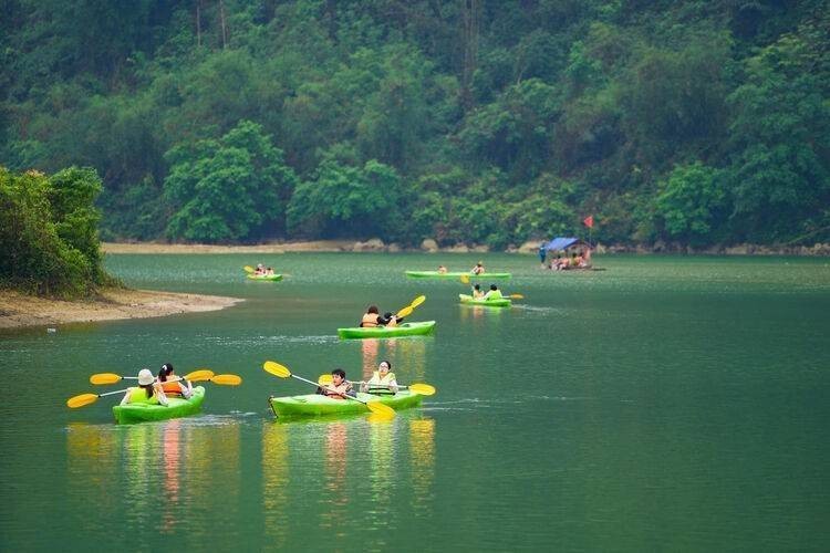 Nghỉ lễ 30/4: Tránh “biển người” bằng cách chọn điểm đến và lịch trình hợp lý