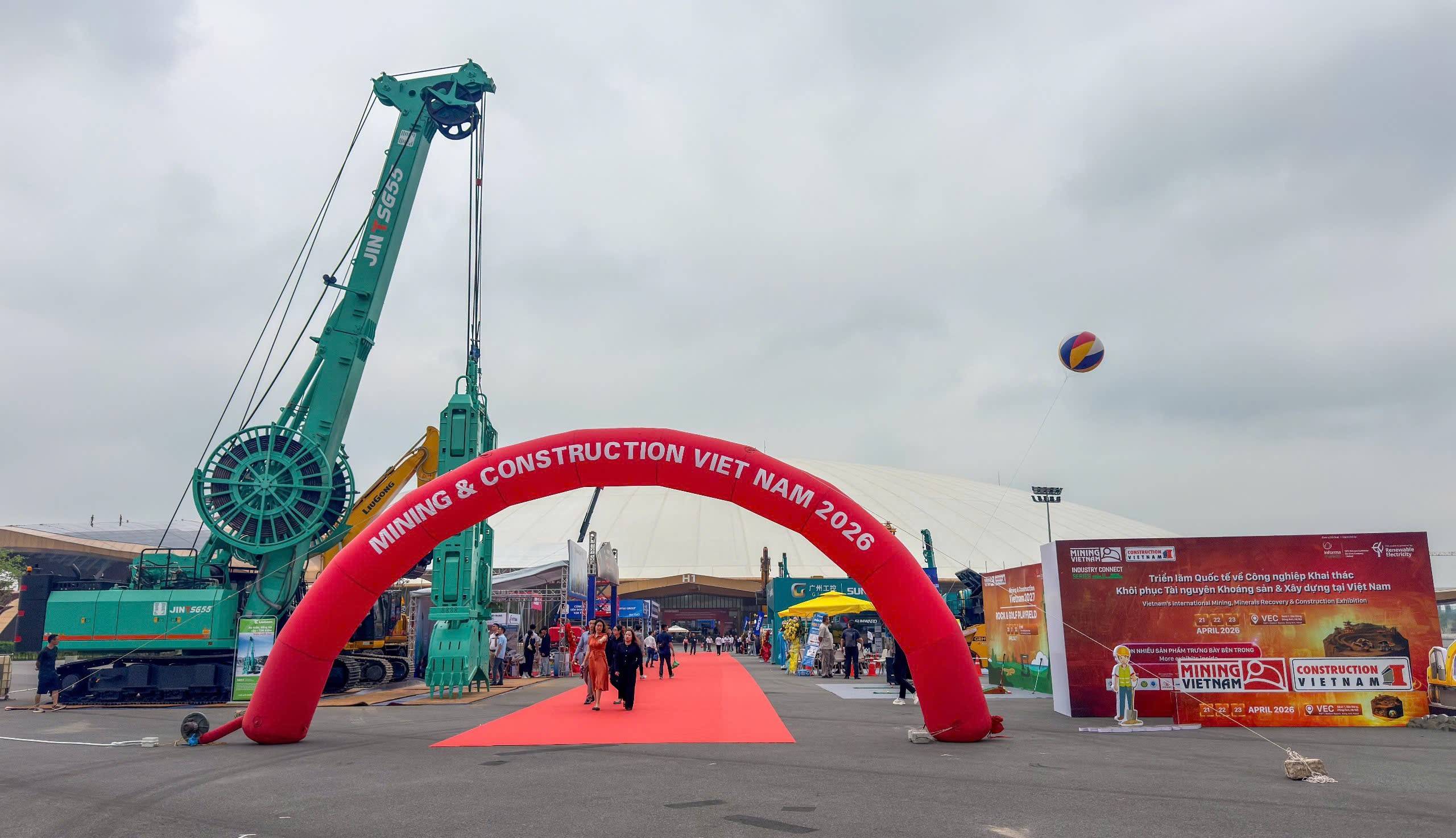 Khai mạc Mining & Construction Vietnam 2026: Kết nối công nghệ, thúc đẩy chuyển đổi xanh ngành mỏ – xây dựng