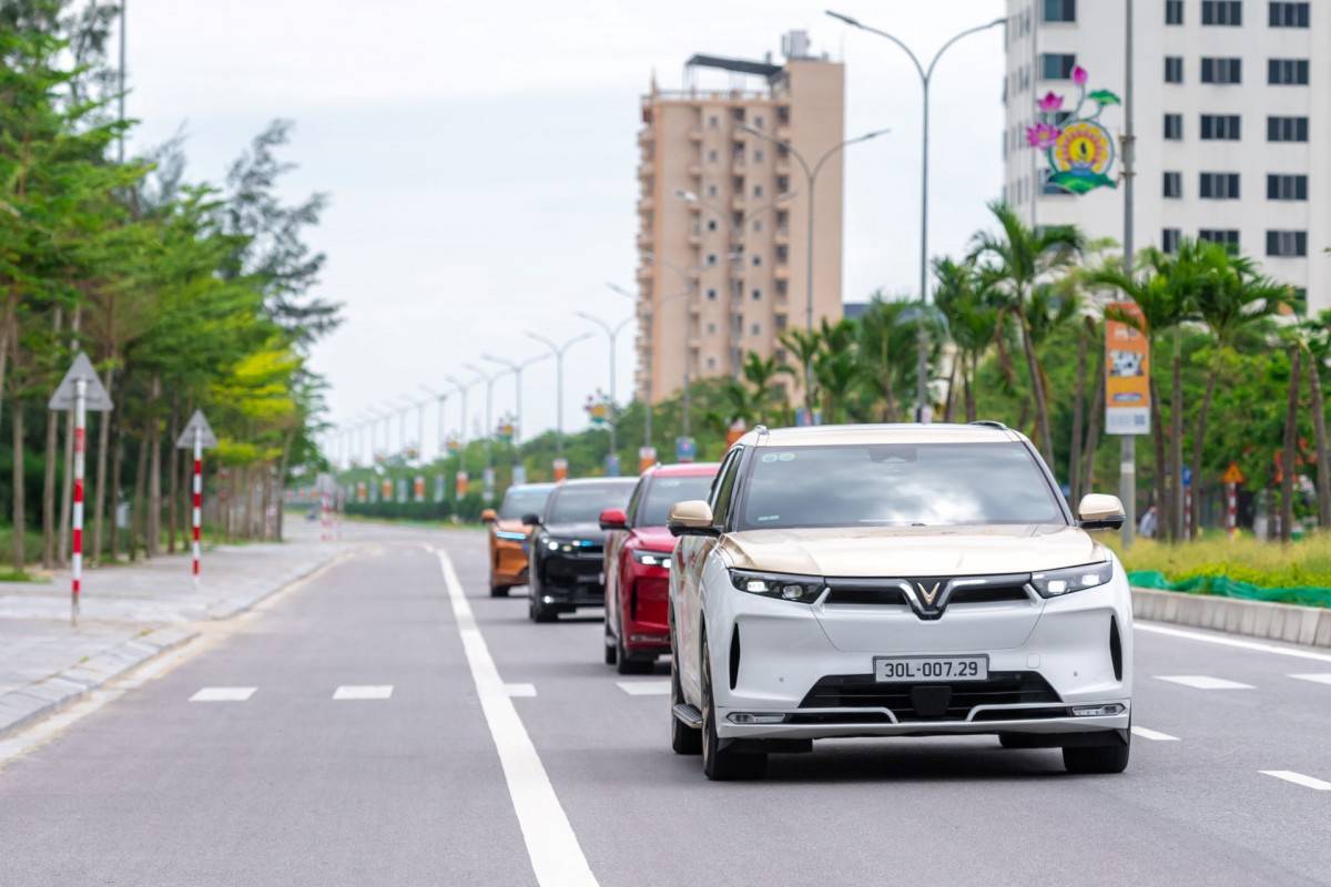 Vì sao VinFast VF 9 được giới doanh nhân ưu tiên hàng đầu cho hành trình dài?