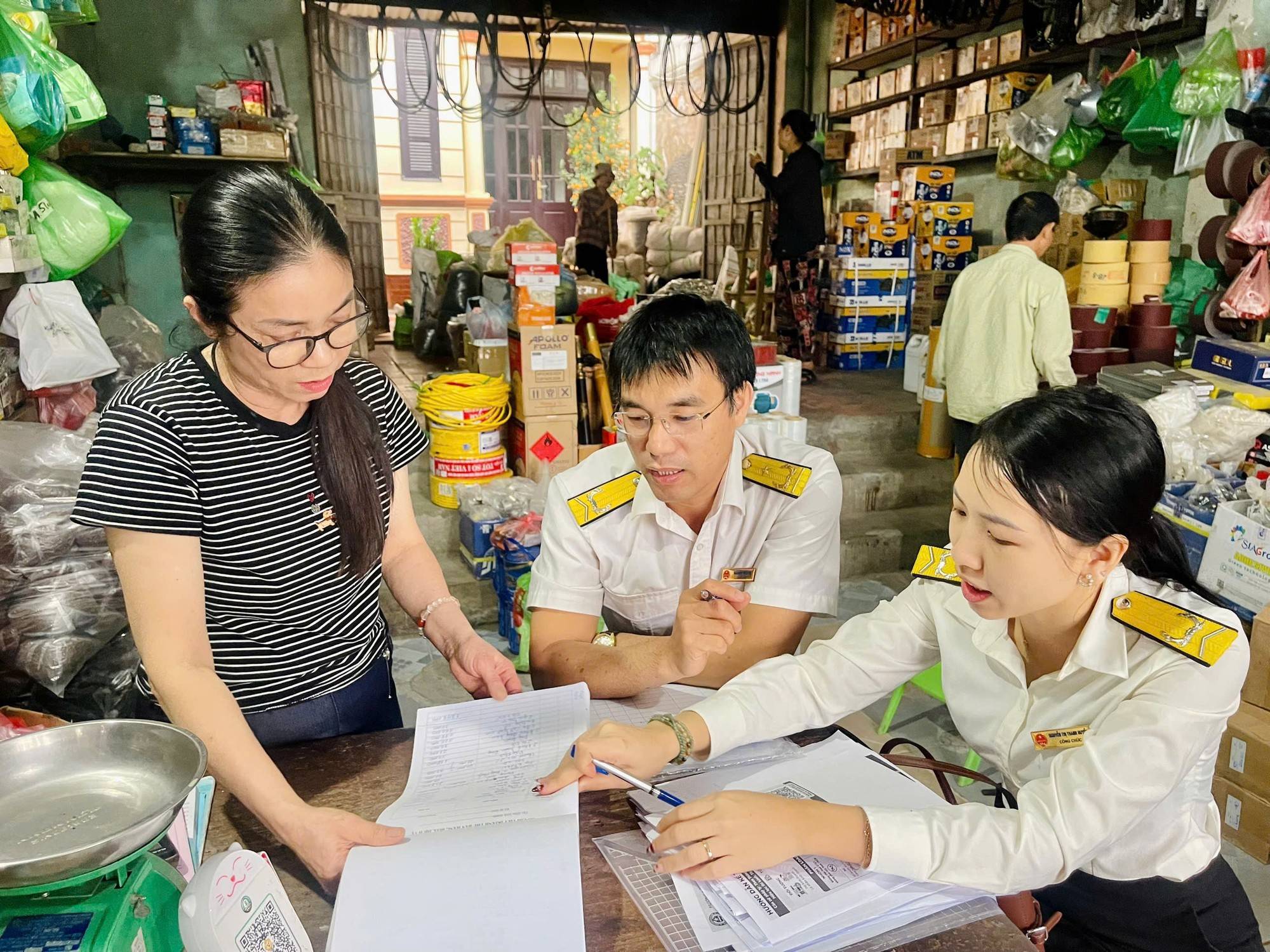 Từ thực tiễn, VINASME đề xuất tháo gỡ vướng mắc thuế với hộ kinh doanh