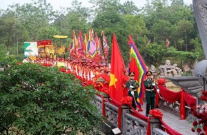 Phú Thọ dâng hương Quốc Tổ và Tổ Mẫu, lan tỏa đạo lý nguồn cội