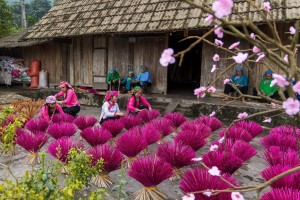Lào Cai đặt mục tiêu “đánh thức” làng nghề: Gắn bảo tồn với du lịch, hướng tới 70% hoạt động hiệu quả
