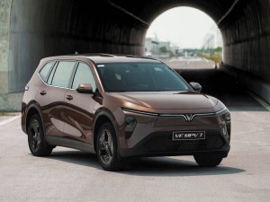 VinFast VF MPV 7 - “Món hời” cho gia đình thích du lịch