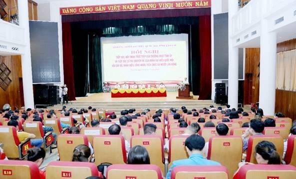 Công đoàn Lào Cai đối thoại 500 công nhân, gỡ “điểm nghẽn” quyền lợi