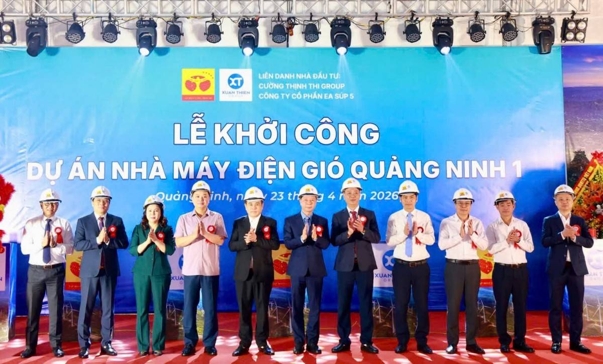 Khi những cánh quạt gió bắt đầu hành trình: Quảng Ninh viết tiếp giấc mơ năng lượng xanh