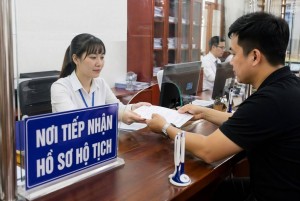 Người dân không cần về nơi cư trú xin xác nhận độc thân từ 1/3/2027