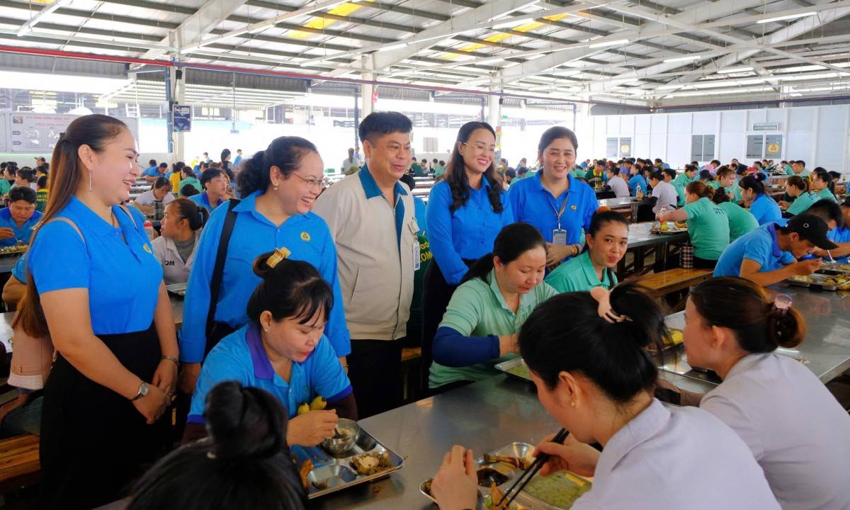 Công đoàn Cần Thơ: 51 năm hành trình không rời người lao động