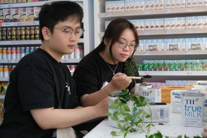 Workshop Vỏ hộp tái ‘xinh’ 4: Lan tỏa vòng tuần hoàn xanh hưởng ứng Ngày Trái Đất