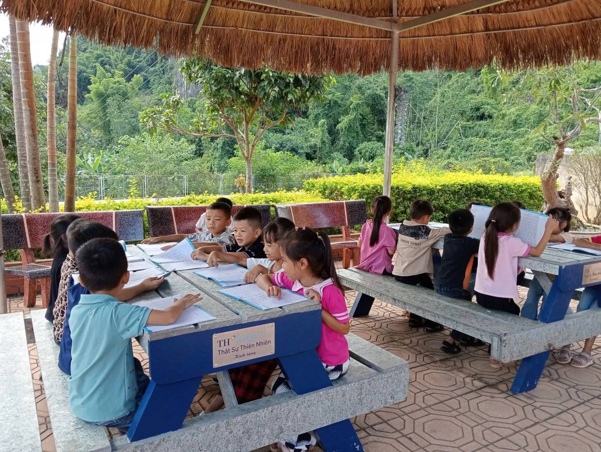 Workshop Vỏ hộp tái ‘xinh’ 4: Lan tỏa vòng tuần hoàn xanh hưởng ứng Ngày Trái Đất