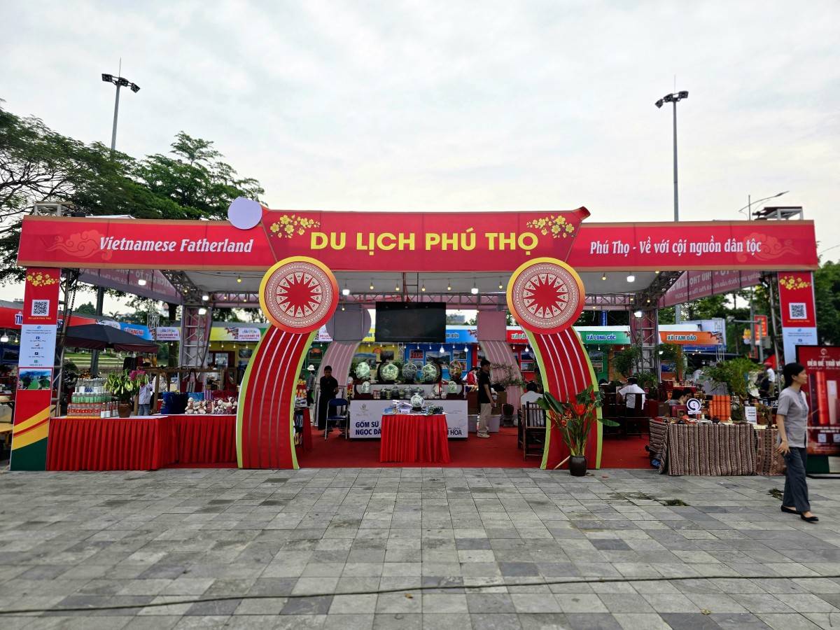 Sắc màu Du lịch Đất Tổ: Kích cầu mạnh mẽ mùa lễ hội 2026