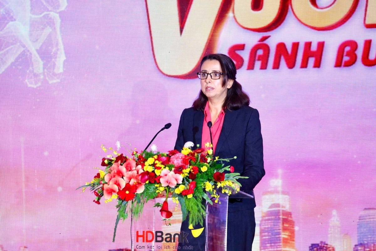 Đại diện quỹ đầu tư LeapFrog Investments - Bà Fernanda Lima – Lãnh đạo cấp cao quỹ đầu tư LeapFrog Investments