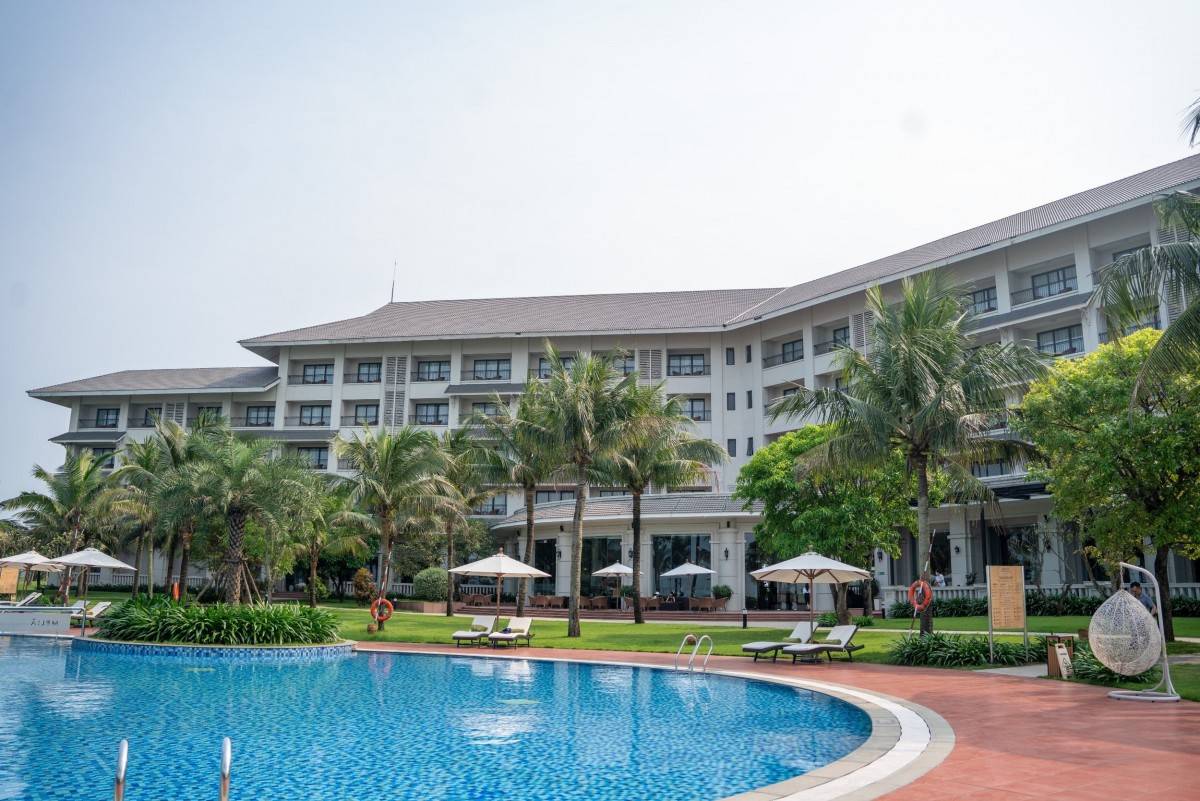 Cửa Lò vào mùa hút khách, du lịch biển xứ Nghệ tăng tốc đón cao điểm hè