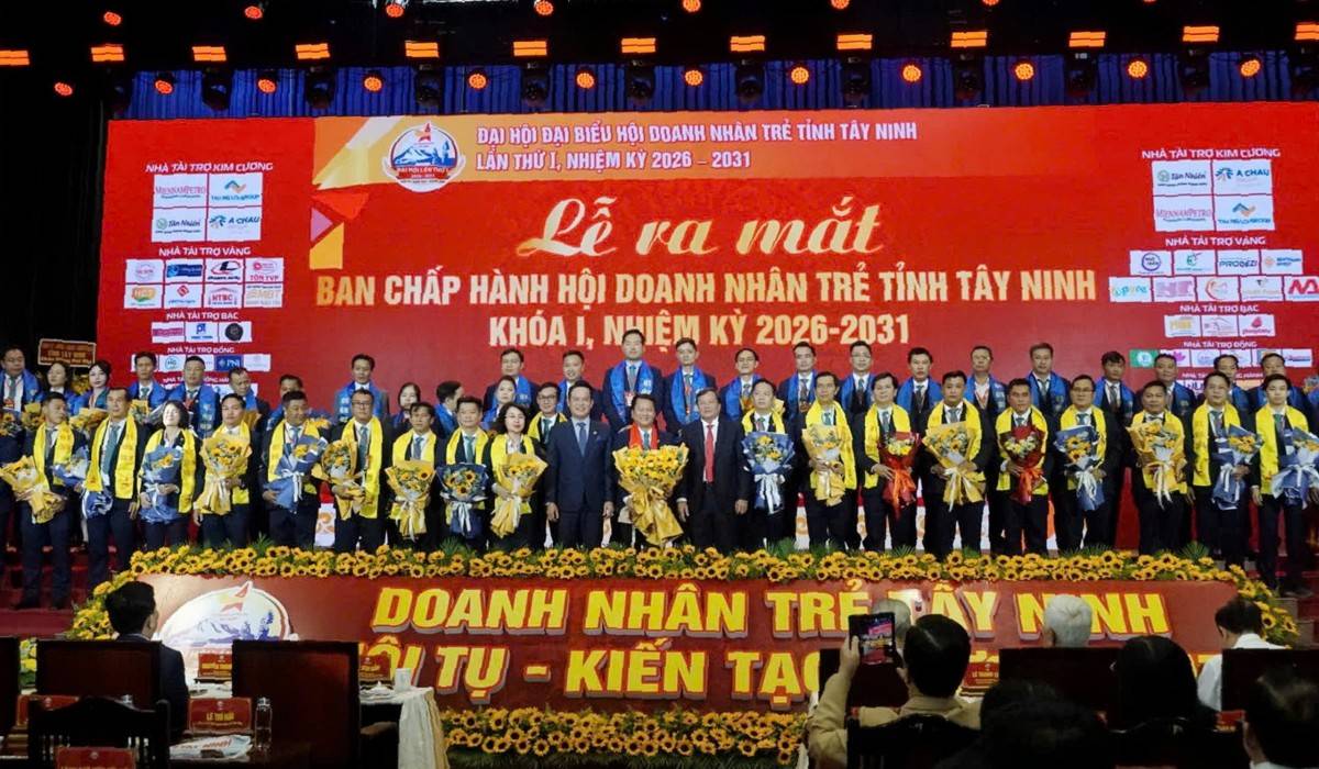 Ra mắt Ban chấp hành khóa mới nhiệm kỳ 2026–2031.