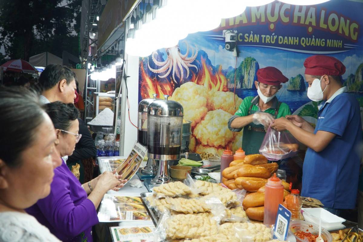 TP. Hồ Chí Minh: Tour du lịch giảm giá đến 41%, chỉ từ 599.000 đồng dịp lễ 30/4–1/5