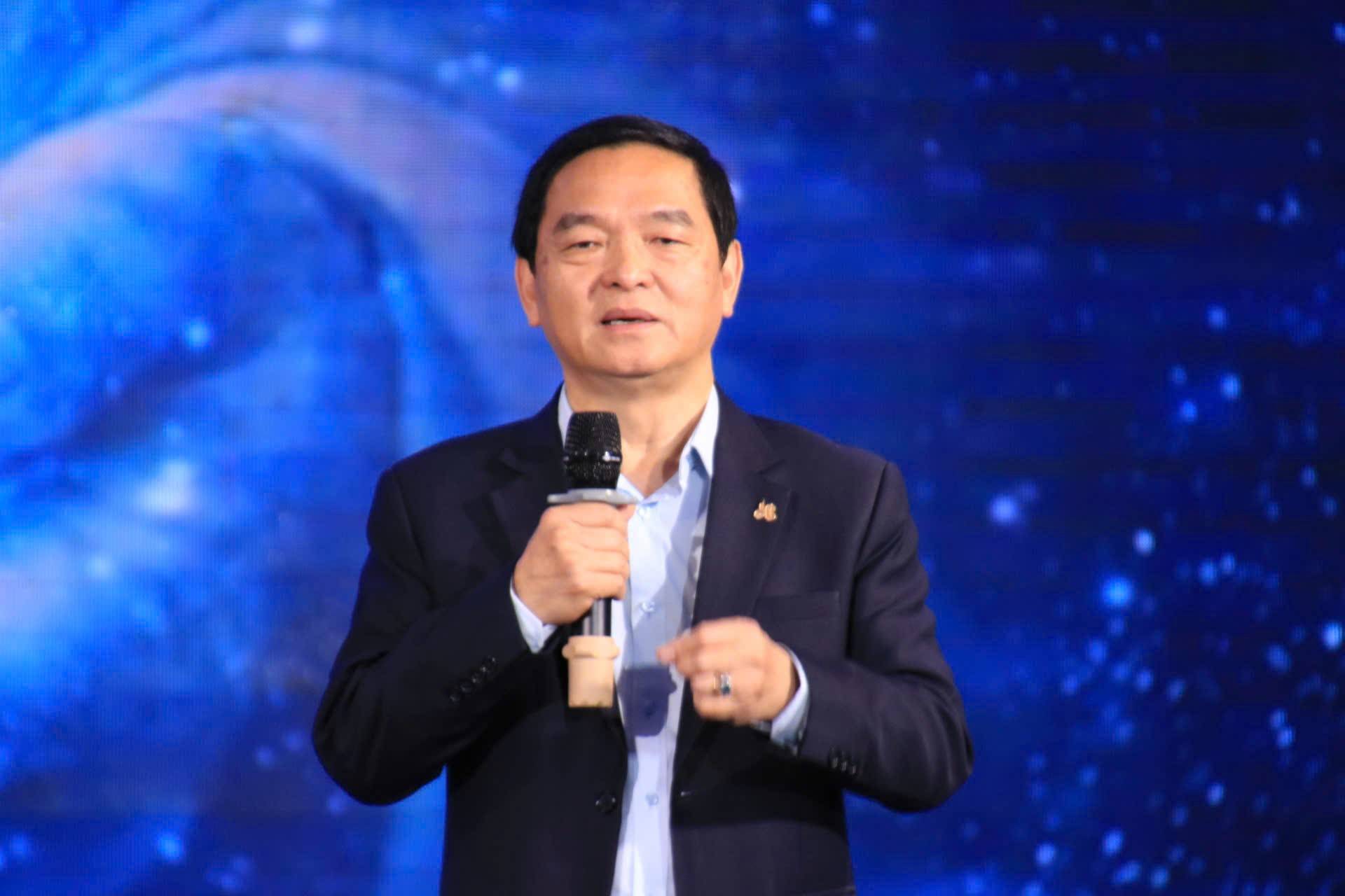 “Save The World” – âm nhạc chữa lành từ Việt Nam lan toả toàn cầu