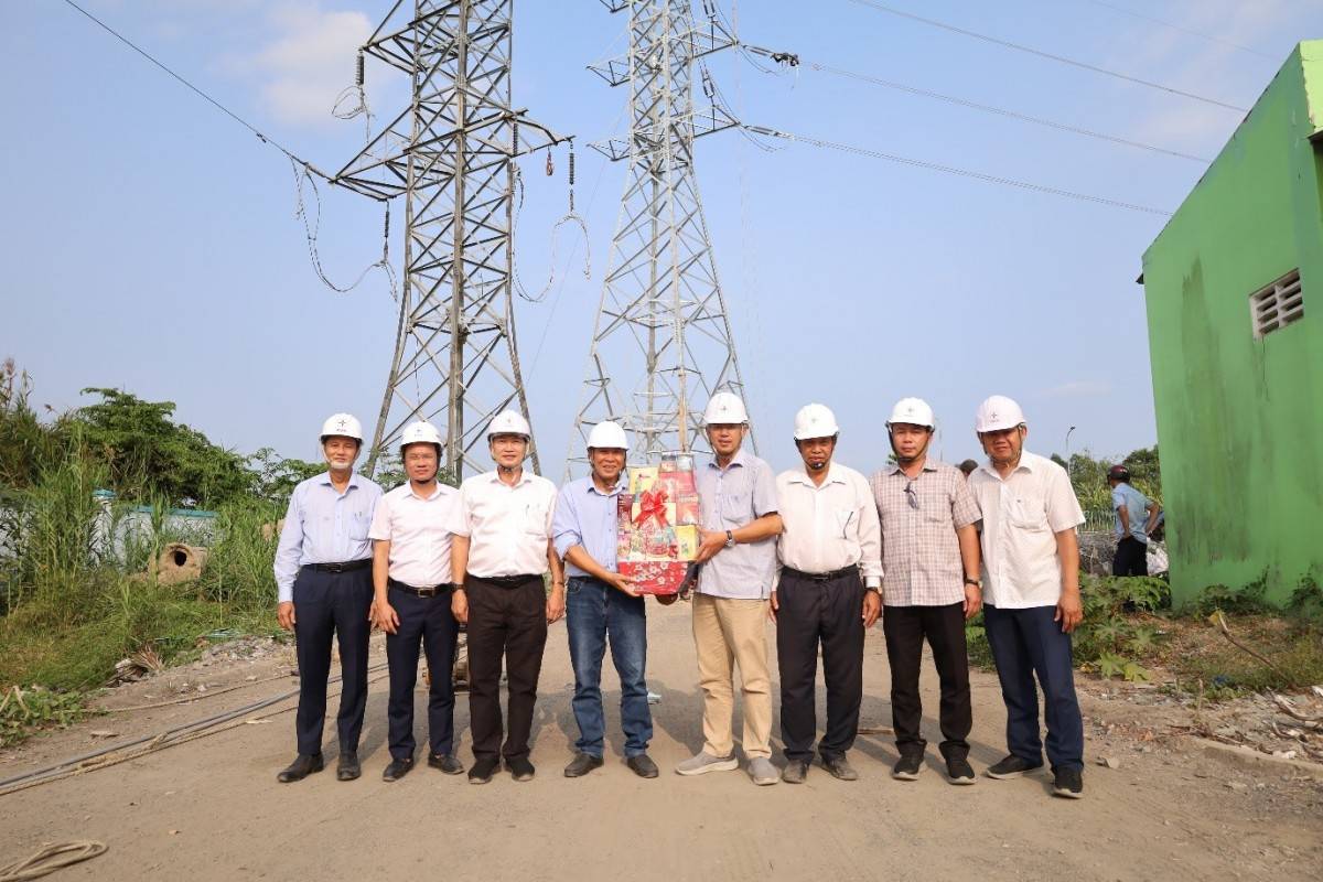 EVNSPC đóng điện thêm 3 công trình lưới điện 110kV trong một ngày, tiến gần mục tiêu 51 công trình trước 30/4