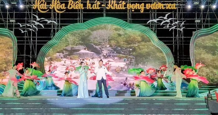 Thanh Hóa: Rực rỡ Lễ hội du lịch biển Hải Hòa năm 2026