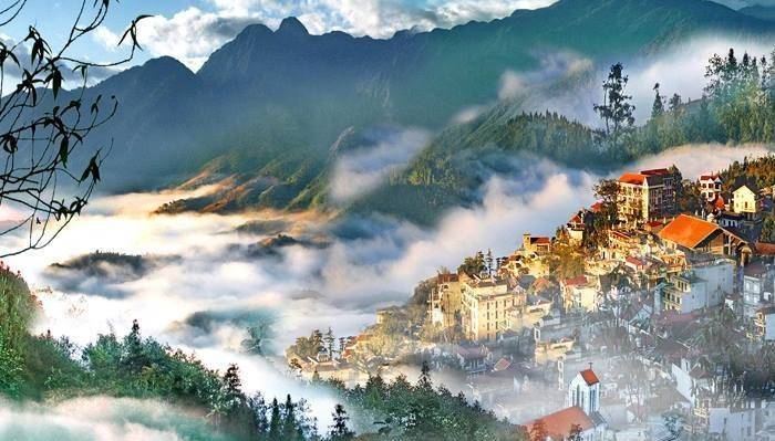 Lào Cai: 536 nghìn lượt khách với doanh thu du lịch đạt 1.250 tỷ đồng trong kỳ nghỉ lễ