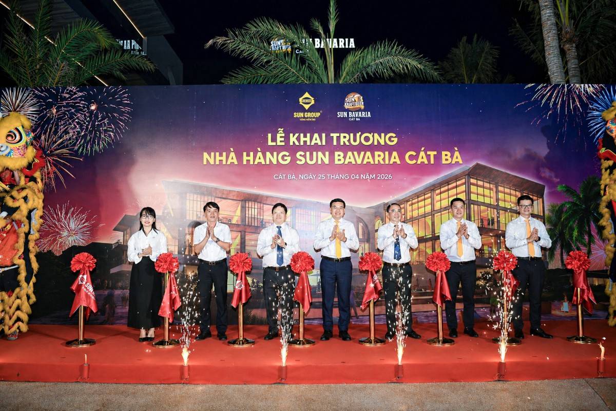 Cận cảnh lễ khai trương VUI-Fest Cát Bà: 