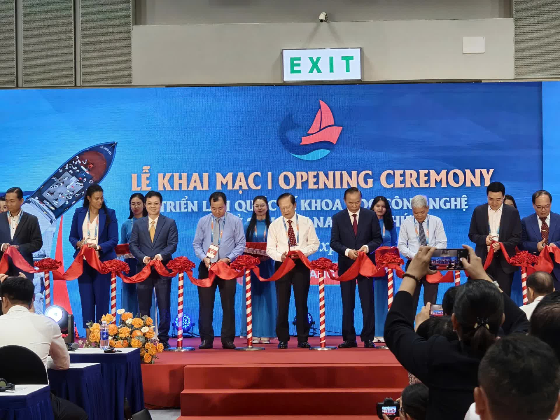 Khai mạc VINAFIS EXPO 2026: Chuyển đổi công nghệ, gia tăng giá trị ngành thủy sản