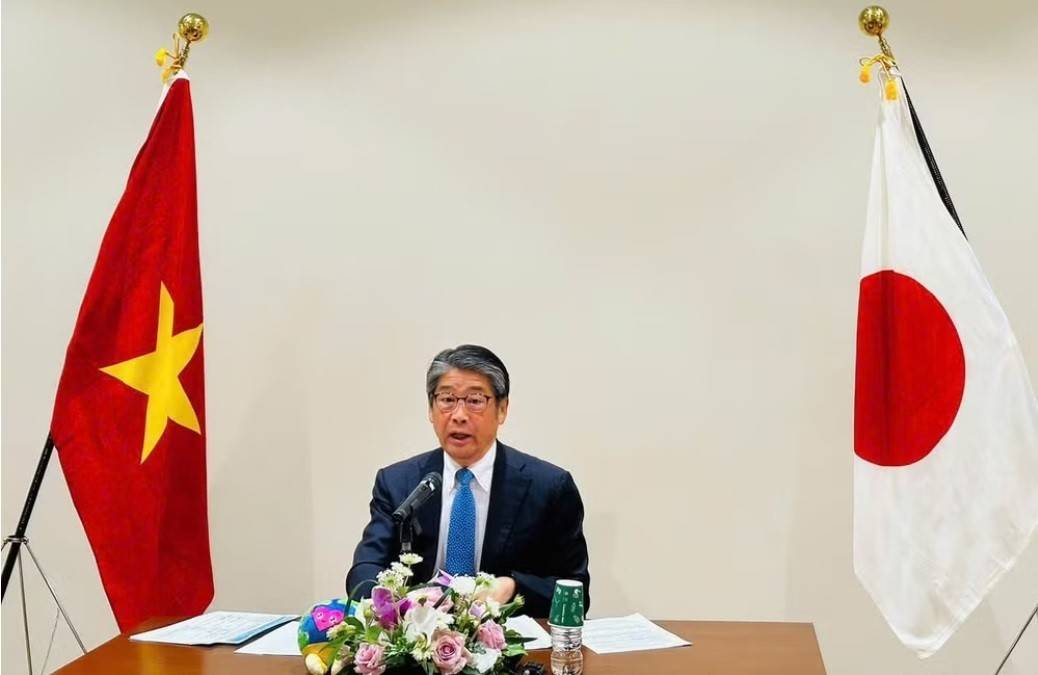 Đại sứ Nhật Bản tại Việt Nam Ito Naoki chia sẻ tại họp báo (Ảnh: https://nhandan.vn).