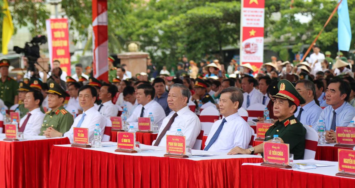 Tổng Bí thư, Chủ tịch nước Tô Lâm cùng lãnh đạo Đảng, Nhà nước dự Lễ Thượng cờ tại Hiền Lương – Bến Hải