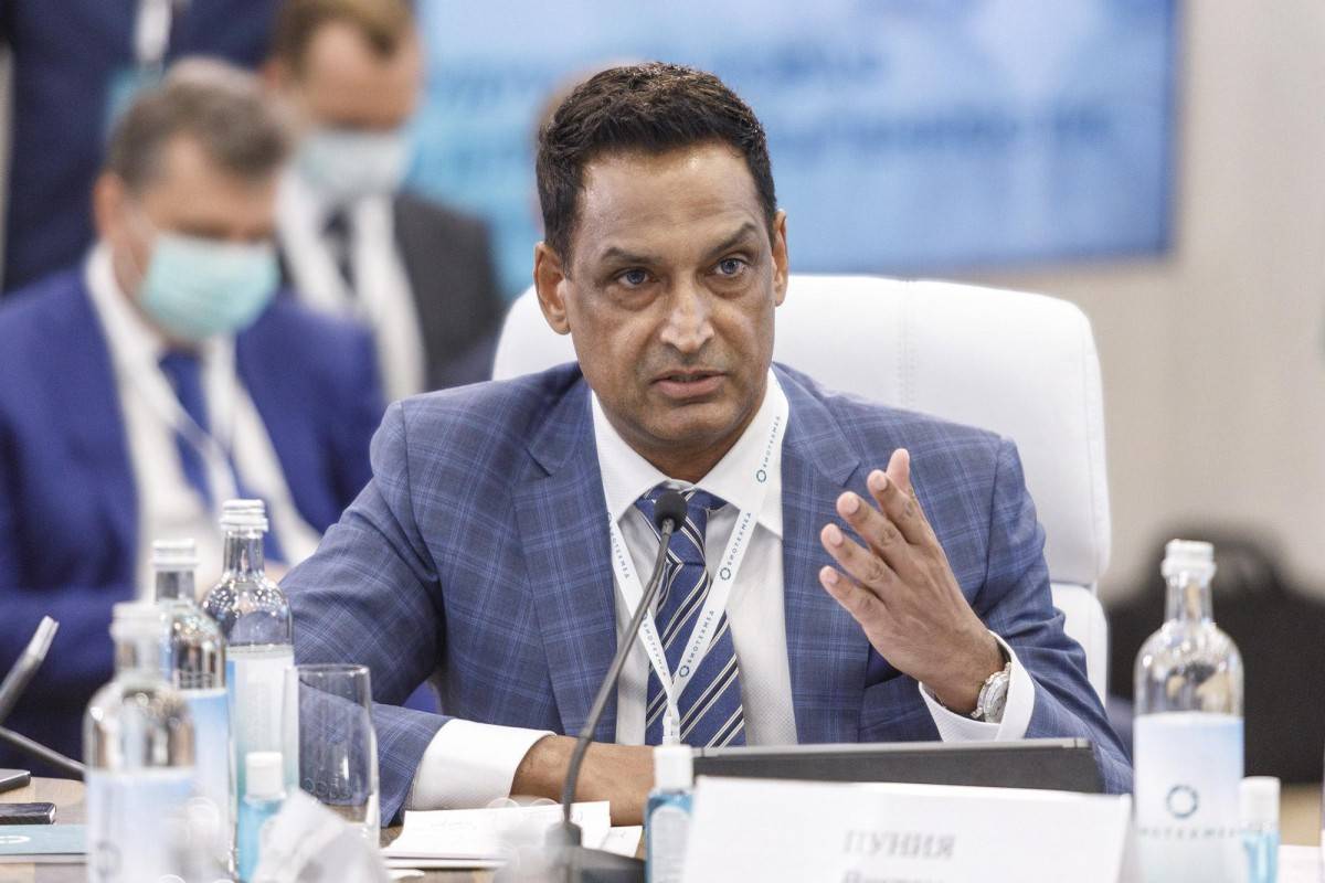 Doanh nhân Vikram Punia và bài toán sống còn của ngành dược Nga