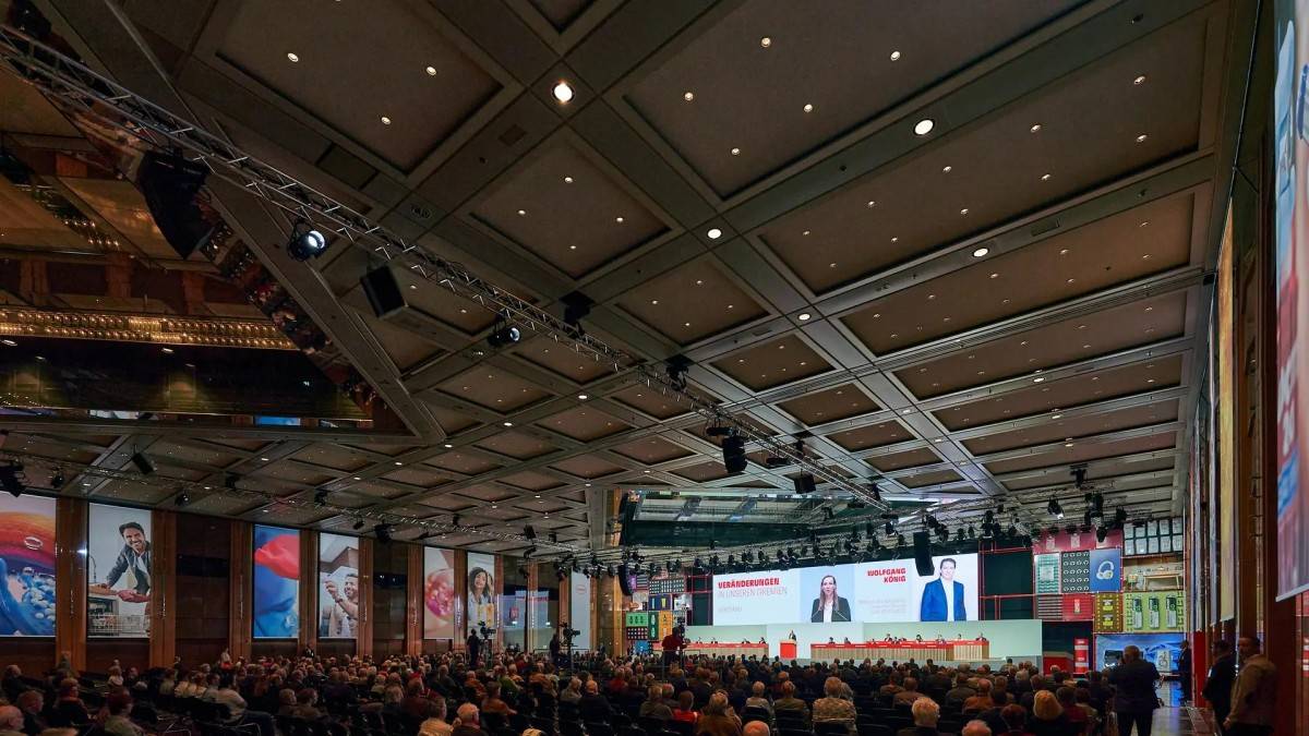 Cuộc họp doanh nghiệp định kỳ của gia đình Henkel hàng năm