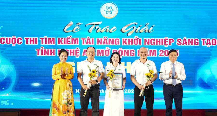 Nghệ An xác định xây dựng mô hình liên kết hiệu quả giữa “Nhà nước – Nhà trường – Doanh nghiệp” là yêu cầu cấp thiết