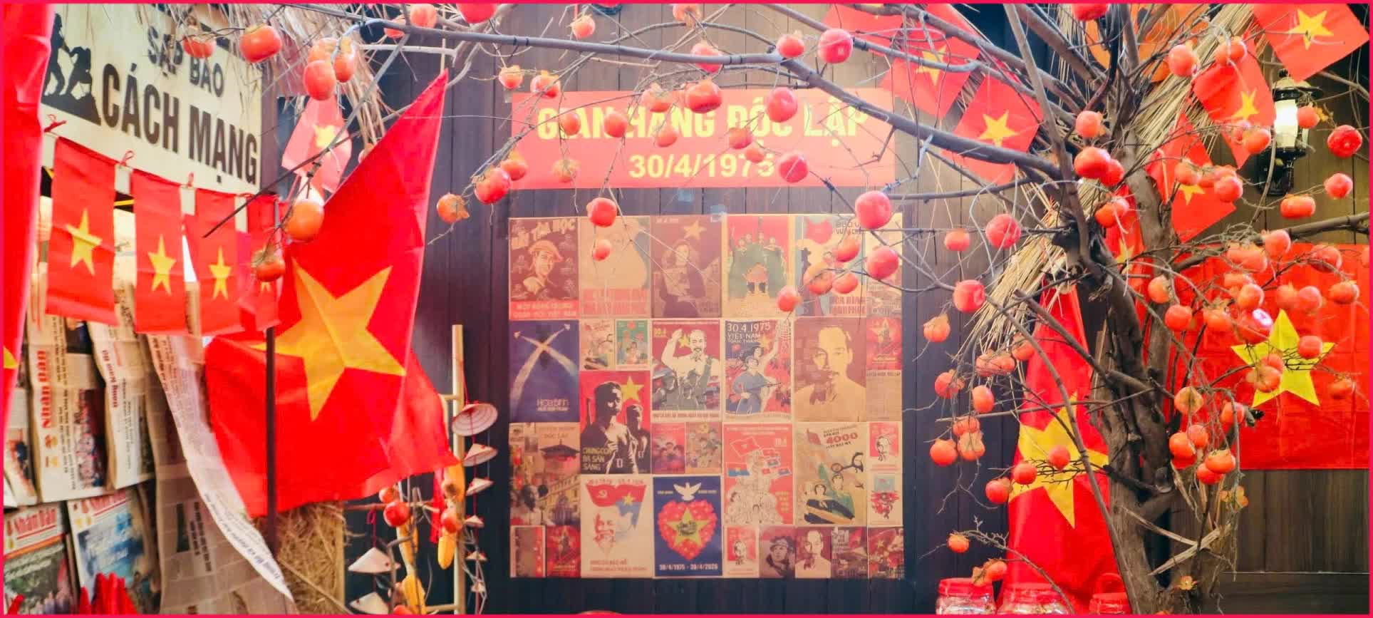 Nha Trang nhộn nhịp không khí lễ hội thu hút đông đảo người dân và du khách