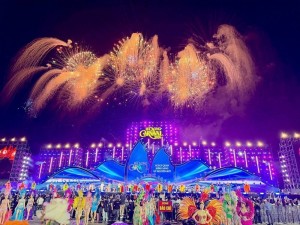 Carnaval Hạ Long 2026: Khi kỳ quan thức giấc trong đại tiệc ánh sáng và cảm xúc