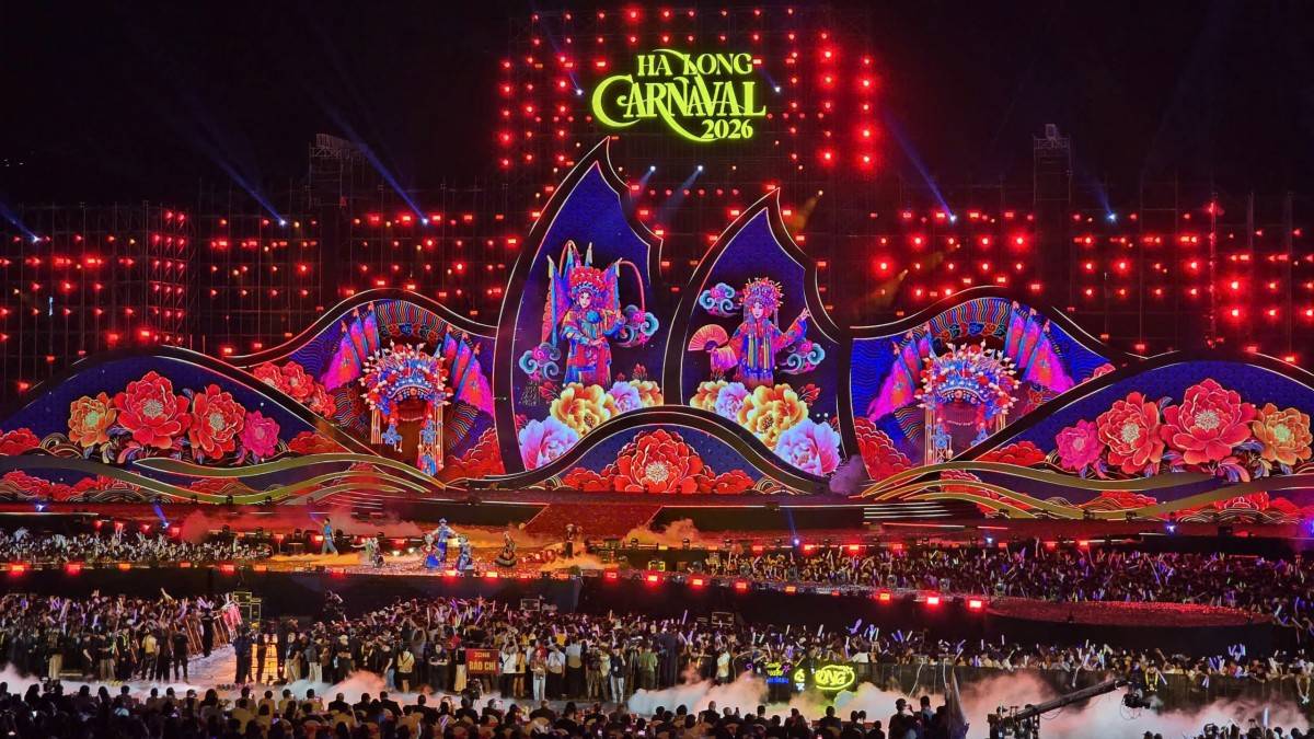 Chương trình nghệ thuật khai mạc Carnaval Hạ Long 2026 được dàn dựng công phu hoành tráng