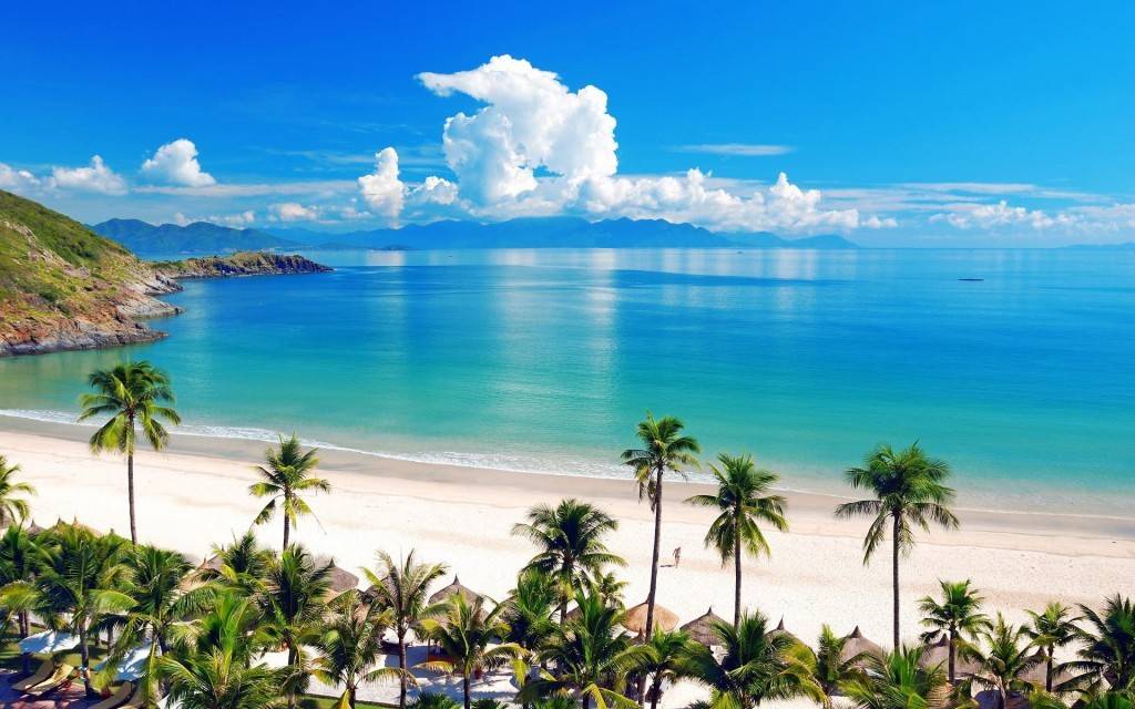CNN công bố hai bãi biển ở Việt Nam là Nha Trang và Vũng Tàu đã lọt vào top 10 bãi biển nổi tiếng nhất thế giới tính theo số lượt xem trên mạng xã hội TikTok.