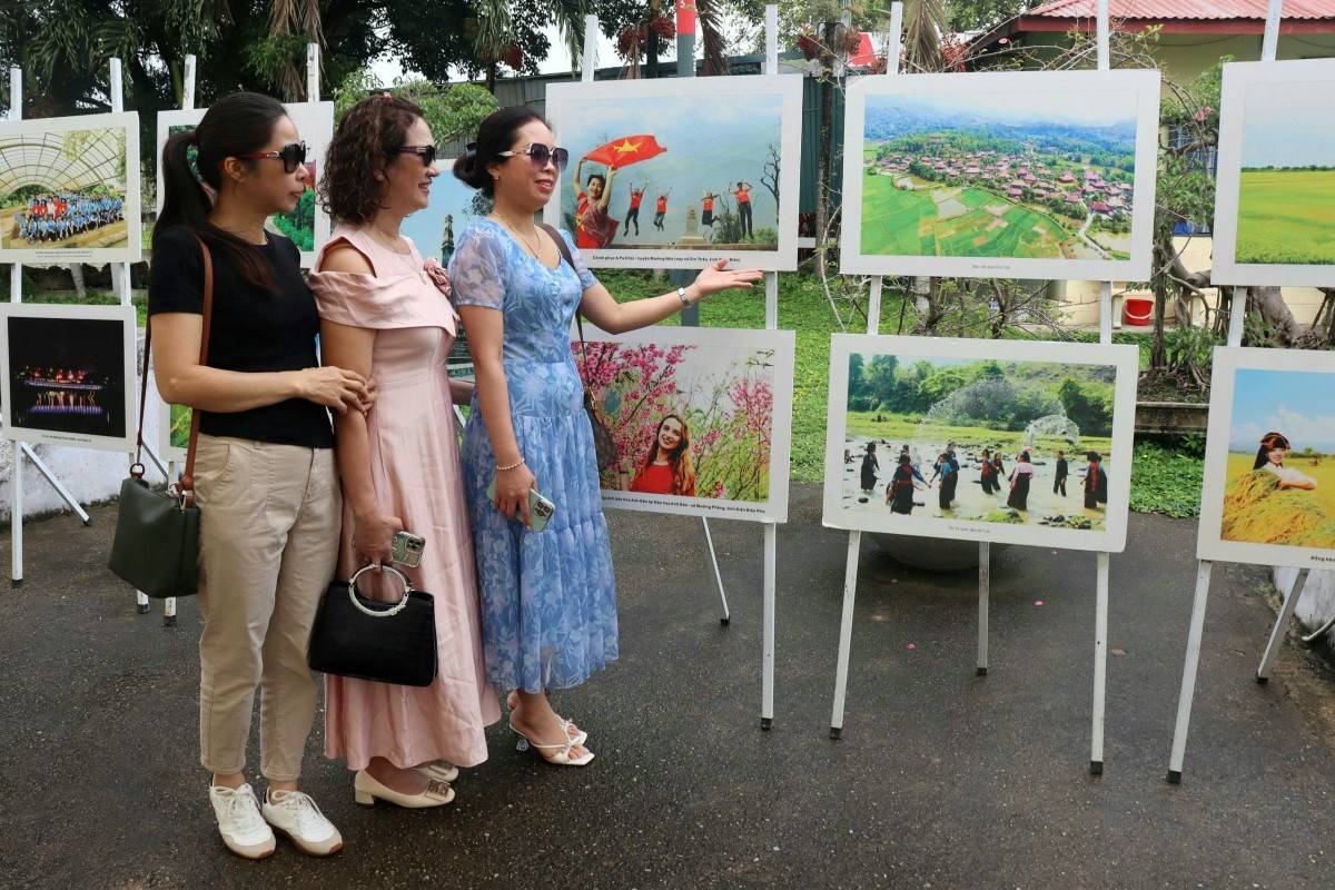 Điện Biên Phủ - mốc vàng lịch sử sống động qua triển lãm ảnh