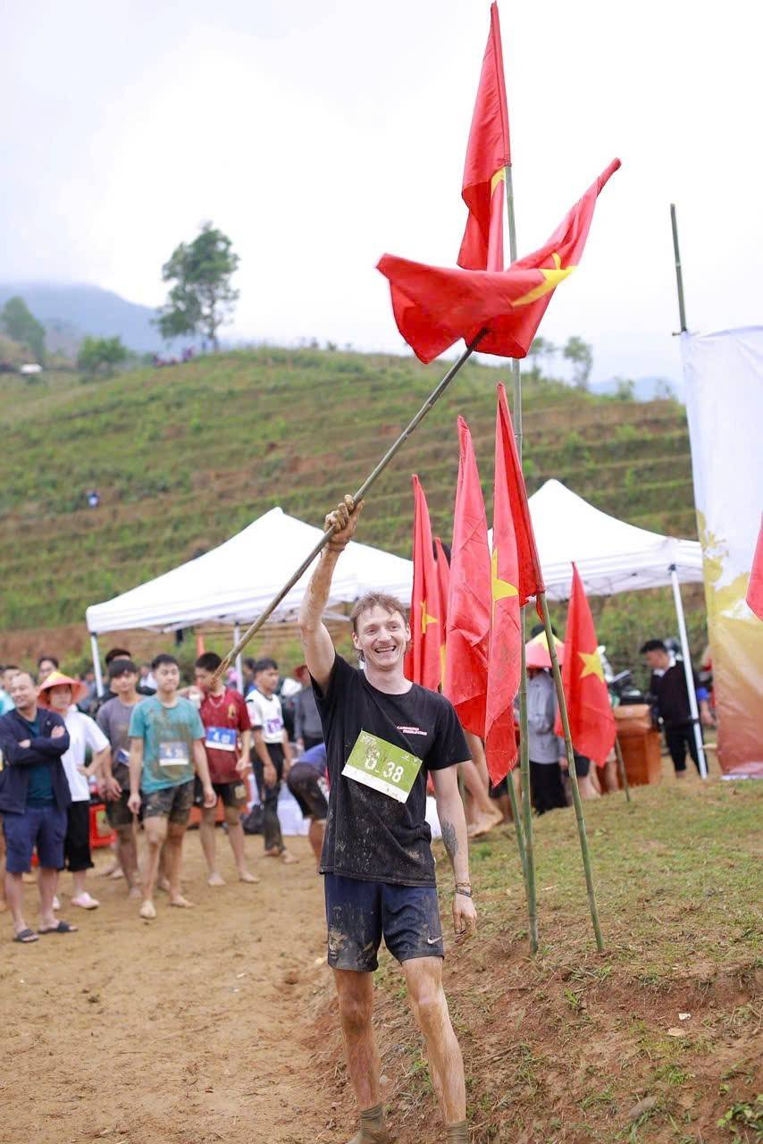 Khai mạc giải leo ruộng bậc thang Mù Cang Chải, hút khách mùa nước đổ 2026