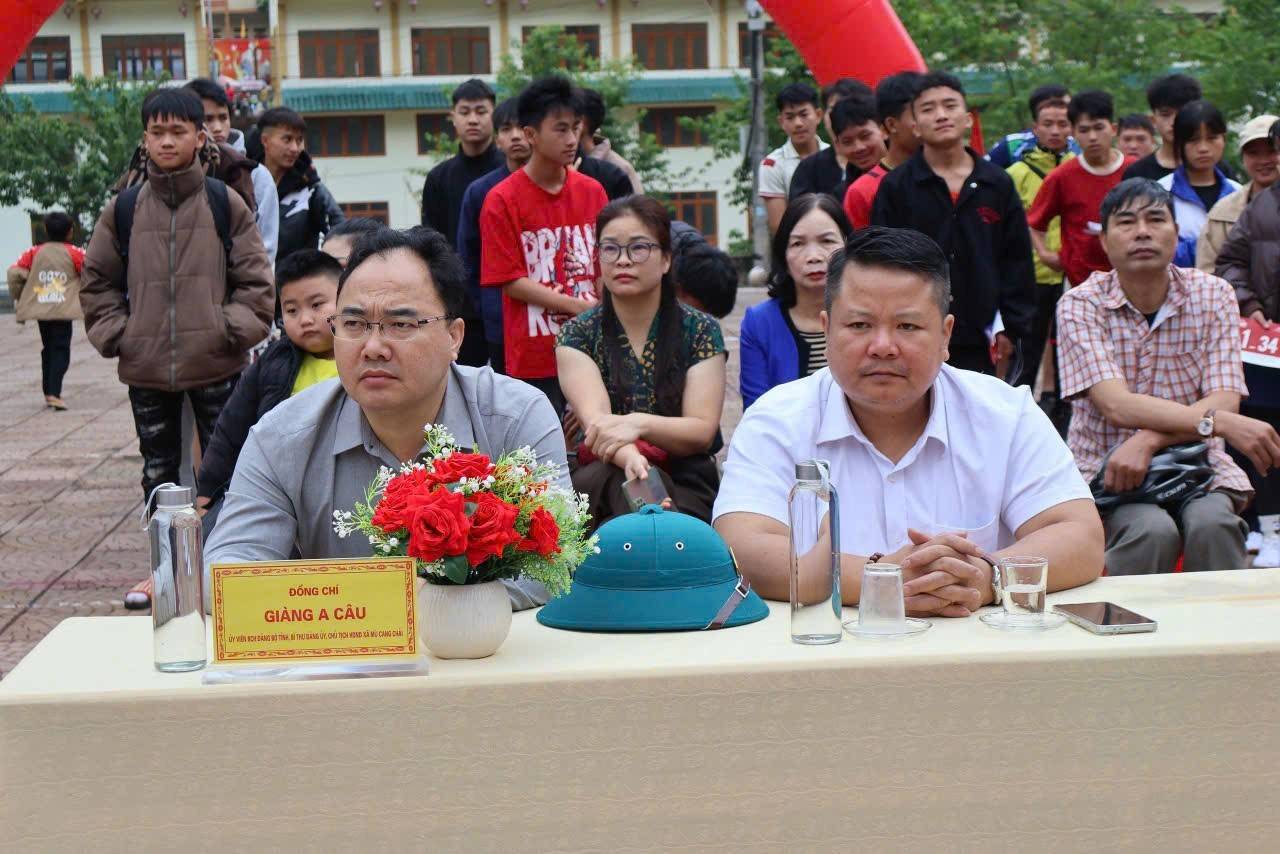 Khai mạc giải leo ruộng bậc thang Mù Cang Chải, hút khách mùa nước đổ 2026