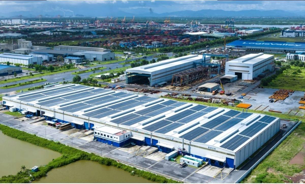 Quá trình thực thi dự kiến sẽ giảm hơn 50% thời gian thực hiện và chi phí tuân thủ cho đối tượng chịu tác động so với năm 2024; thể hiện quyết tâm chính trị cao nhất của Chính phủ trong việc xây dựng một nền hành chính phục vụ, lấy người dân và doanh nghiệp làm trung tâm (Ảnh minh họa).