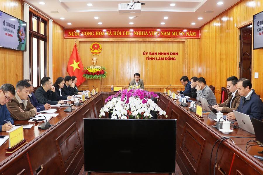 Phó Chủ tịch UBND tỉnh Lâm Đồng chỉ đạo triển khai phần mềm quản lý đầu tư công