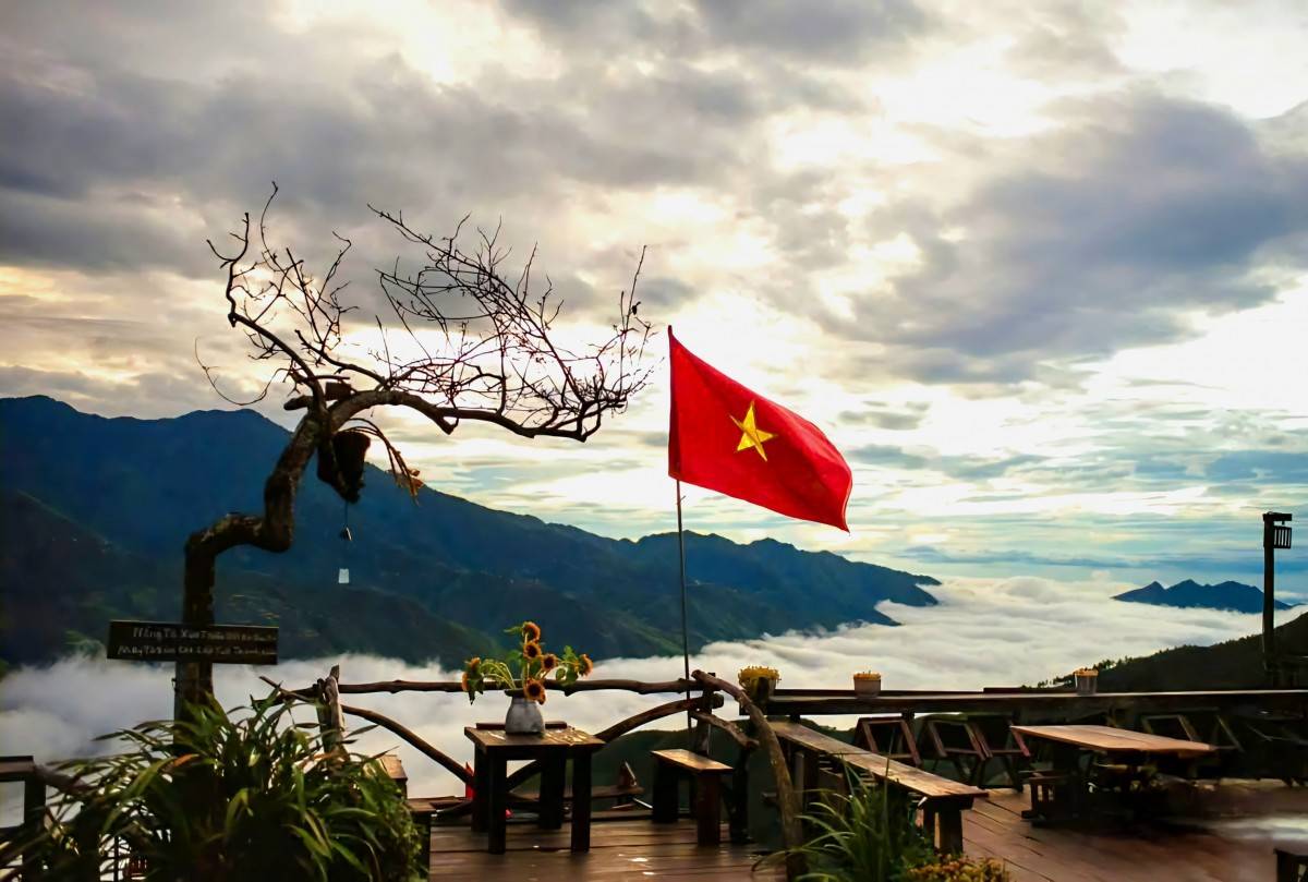 Sơn La: Tà Xùa hút hơn 5.200 lượt khách dịp lễ, homestay kín phòng