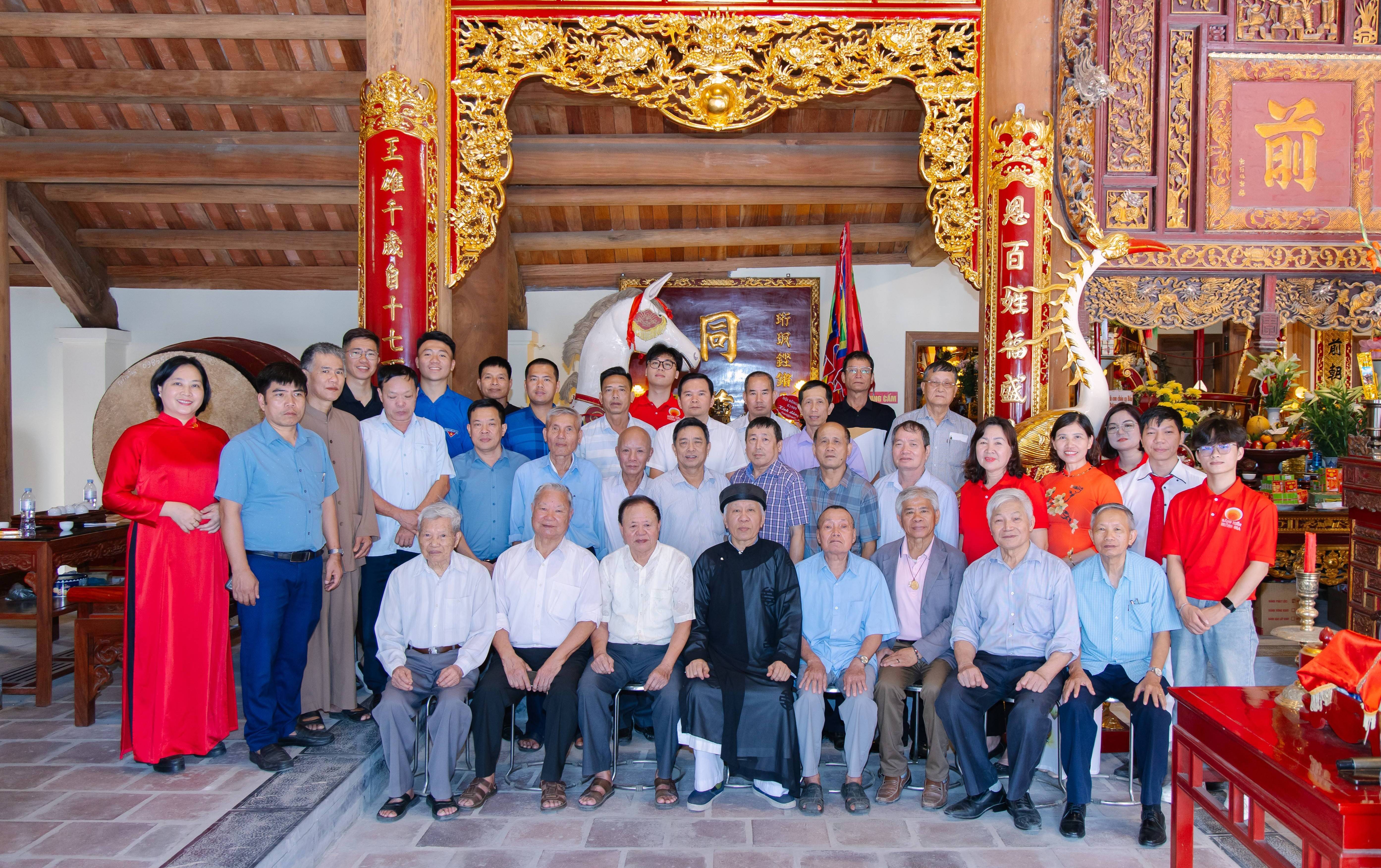 Kết nối chính quyền, người dân, doanh nghiệp trong số hóa di sản tại xã Đông Anh, Hà Nội