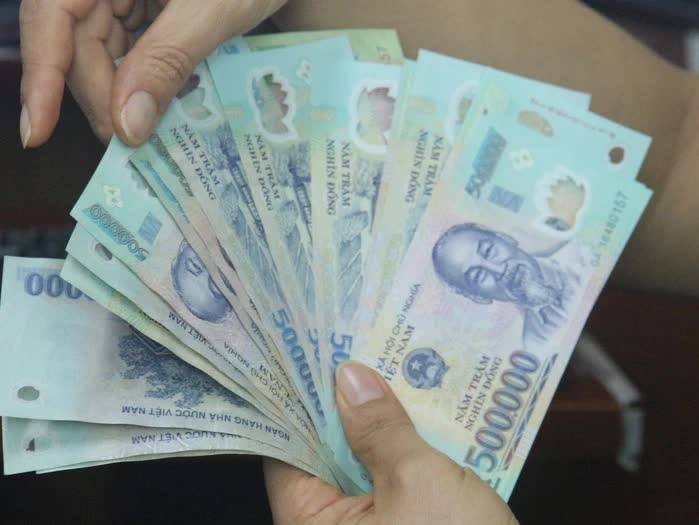 Lãi suất ngân hàng ngày 5/5/2026: Nhiều nhà băng bất ngờ tăng mạnh