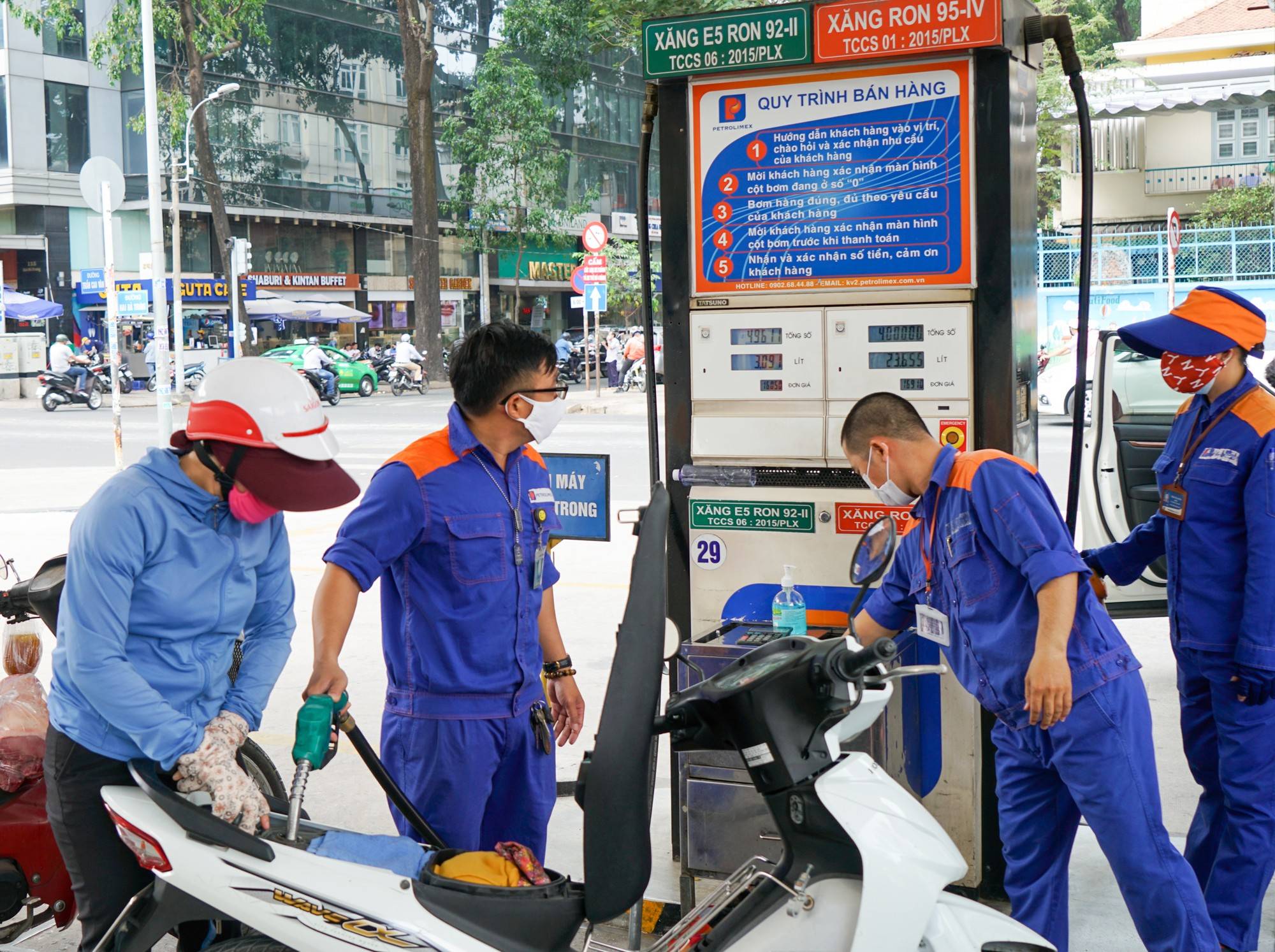 VCCI: Còn dư địa lớn để cắt giảm điều kiện kinh doanh xăng dầu