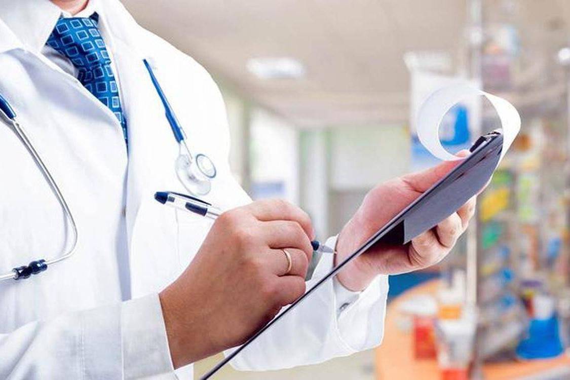 Cắt giảm hơn 600 điều kiện kinh doanh trong lĩnh vực khám chữa bệnh